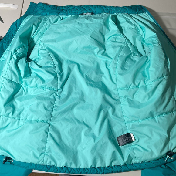 The North Face Puffer Jacket Women's Small Teal Quilted Embroidered - Picture 3 of 10